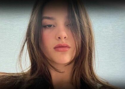 jules leblanc age