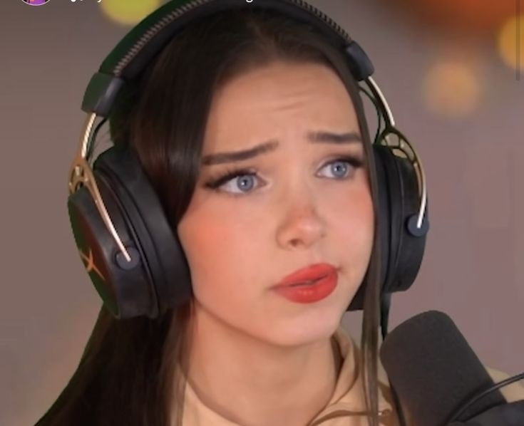 Lydia Violet Age, Biography, Net Worth, Career, Boyfriend, Family, and More 4 lydia violet age lydia violet age