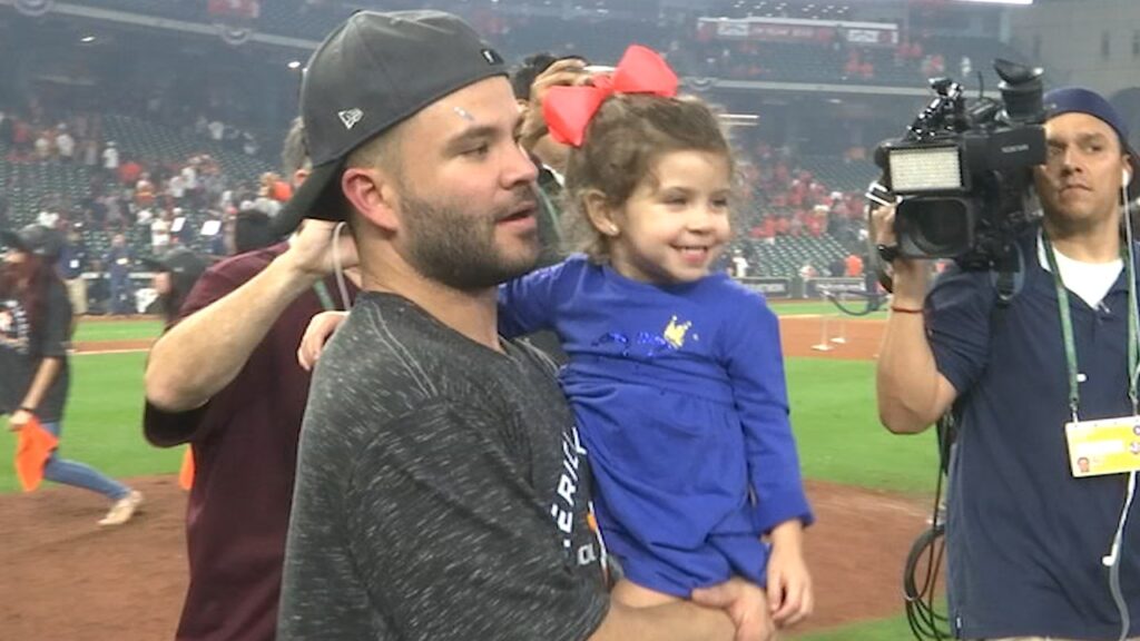 jose altuve wife