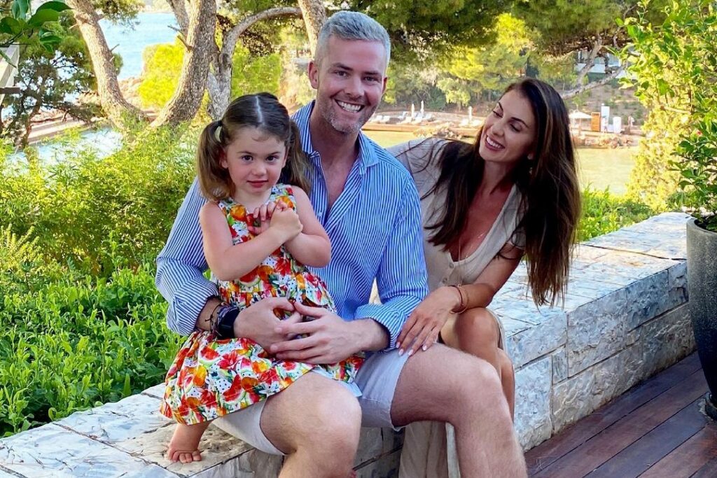 ryan serhant wife