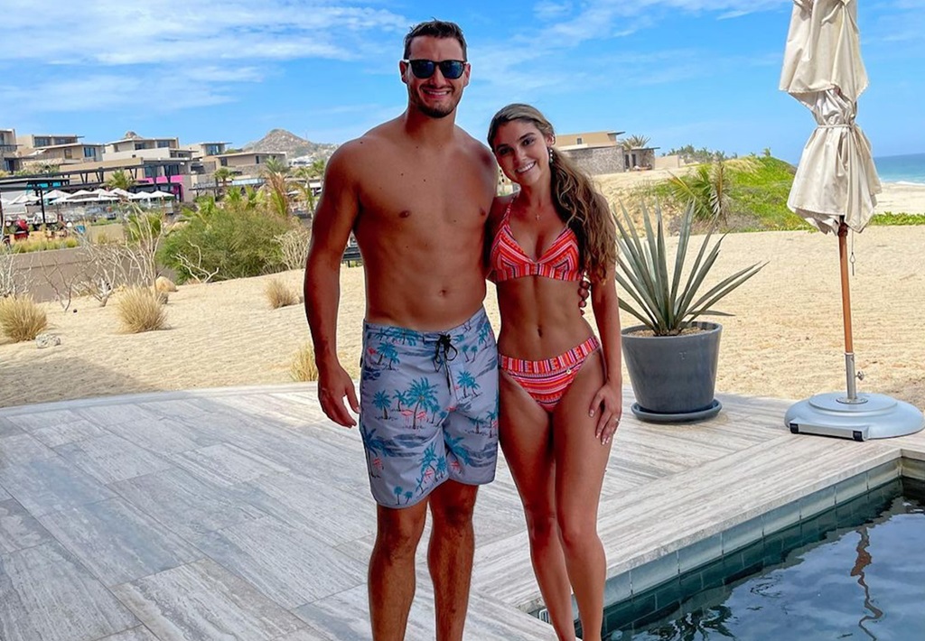 Mitch Trubisky Wife: Everything to Know About Hillary Gallagher, Her Life, Biography, Marriage, and Family 3 mitch trubisky wife mitch trubisky wife