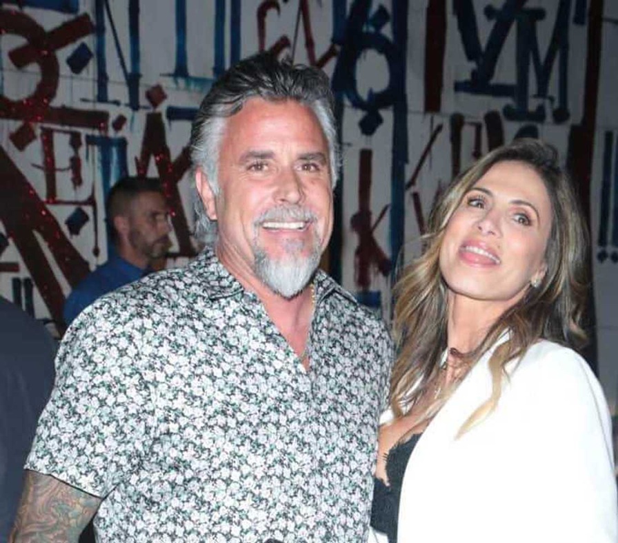 Richard Rawlings Wife: Everything You Need to Know About His Life Partner 2 richard rawlings wife richard rawlings wife