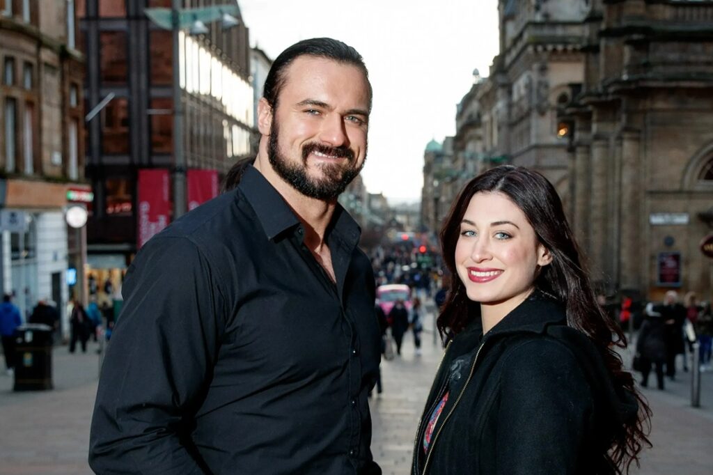 drew mcintyre wife